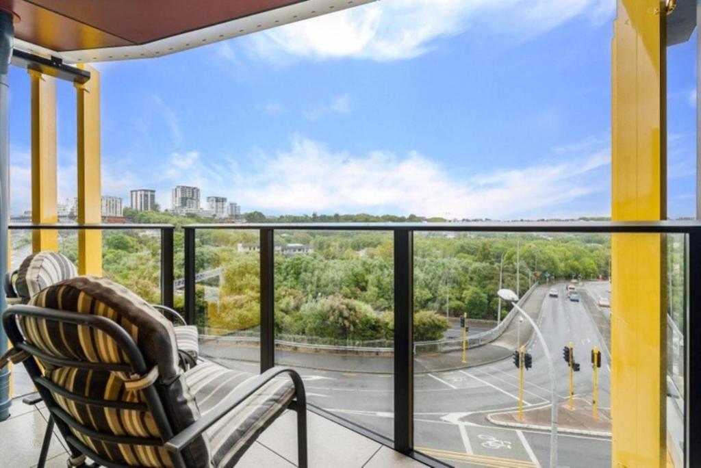 Free Wifi!! Spacious 1-Bedroom Apt, Auckland Cbd Ngoại thất bức ảnh